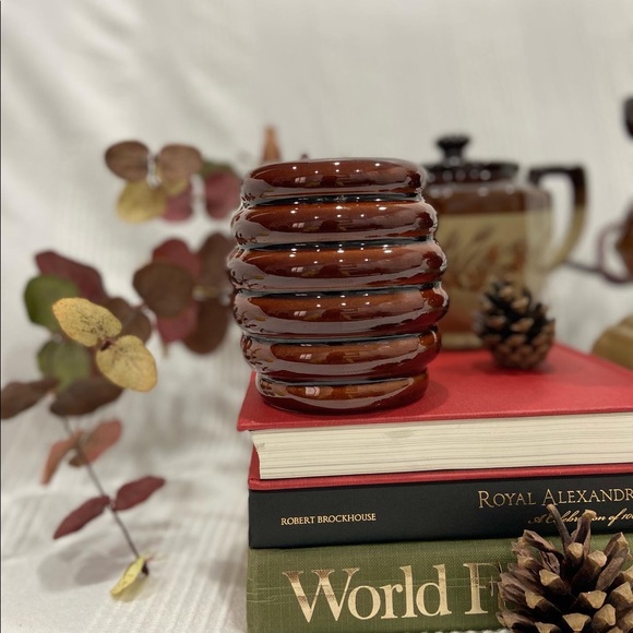 Three tones decorative trio of vases and tea pot - Picture 6 of 12